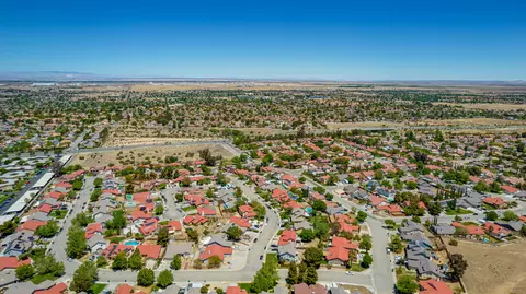 1713 Marcus Ave, Palmdale, CA 93550 photo 44