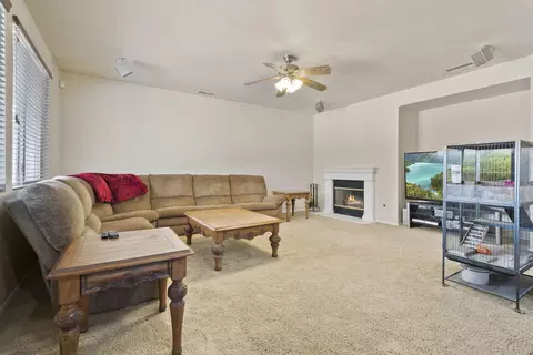 43935 Encanto Way, Lancaster, CA 93534 photo 11