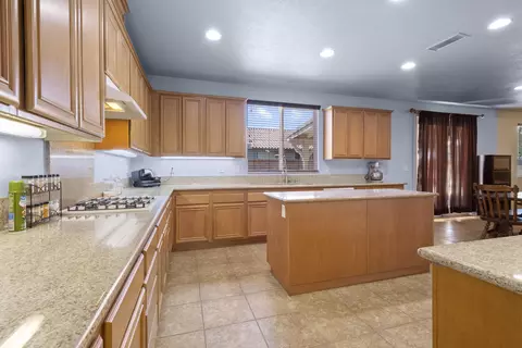 43935 Encanto Way, Lancaster, CA 93534 photo 7