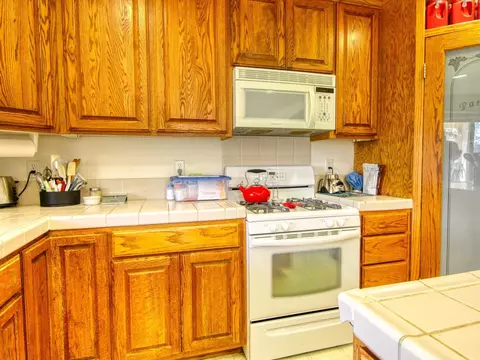 21725 Mid Way, Tehachapi, CA 93561 photo 15
