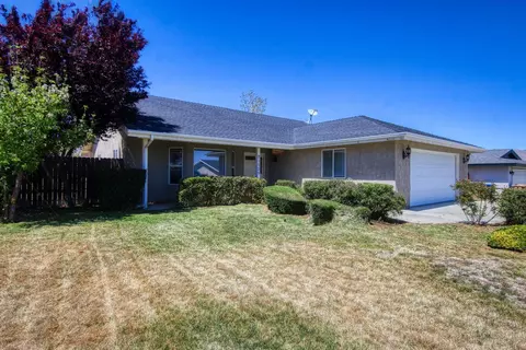 21725 Mid Way, Tehachapi, CA 93561 photo 2