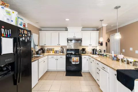 43850 20th Street East St E #268, Lancaster, CA 93535 photo 10