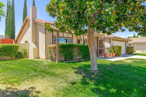 4638 Table Mountain Rd, Palmdale, CA 93552 photo 3