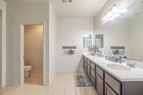 44727 Ruthron Ave, Lancaster, CA 93536 photo 23