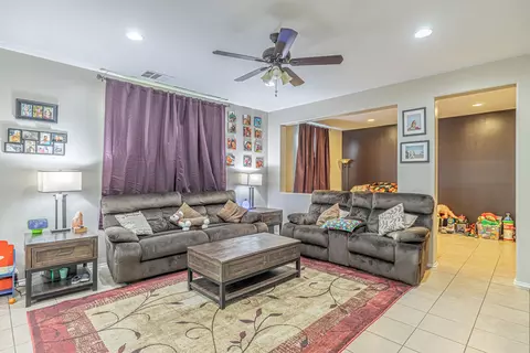 44727 Ruthron Ave, Lancaster, CA 93536 photo 15