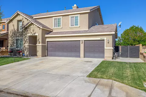 44727 Ruthron Ave, Lancaster, CA 93536 photo 2