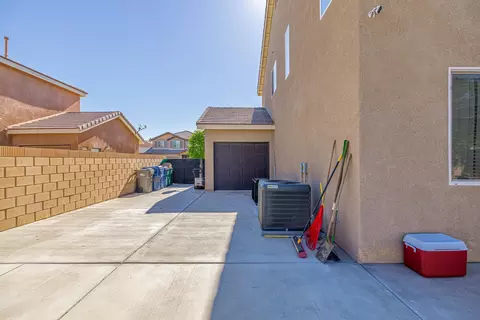 44727 Ruthron Ave, Lancaster, CA 93536 photo 35