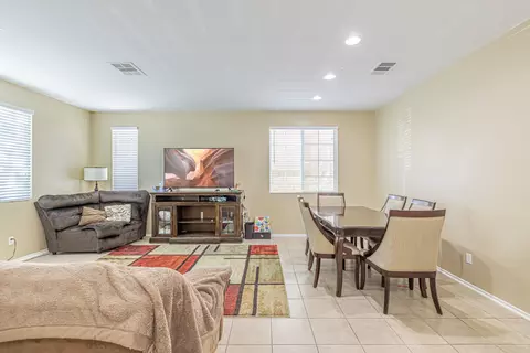 44727 Ruthron Ave, Lancaster, CA 93536 photo 6
