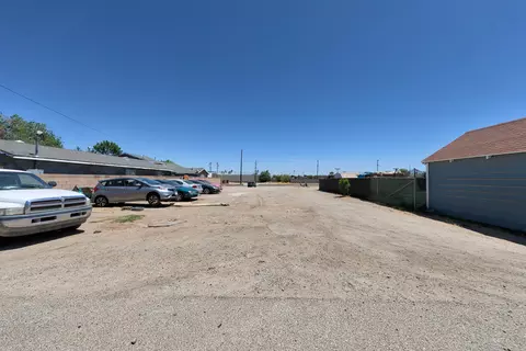 44733 Beech Ave, Lancaster, CA 93534 photo 9