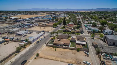 44733 Beech Ave, Lancaster, CA 93534 photo 4