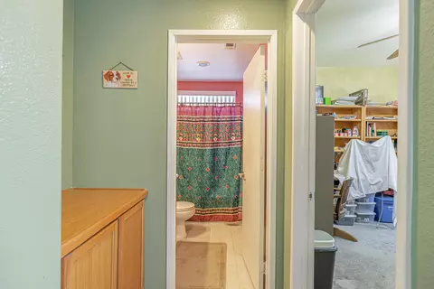 2049 Benfar Dr, Lancaster, CA 93535 photo 8