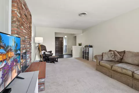 43846 Cedar Ave, Lancaster, CA 93534 photo 7