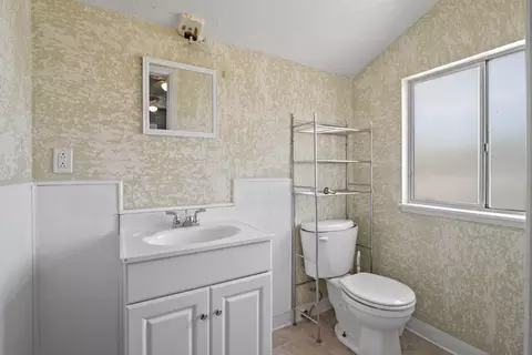 43846 Cedar Ave, Lancaster, CA 93534 photo 24