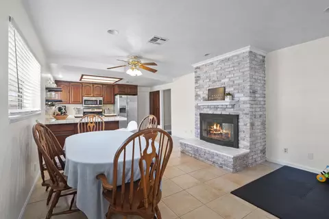 43846 Cedar Ave, Lancaster, CA 93534 photo 10