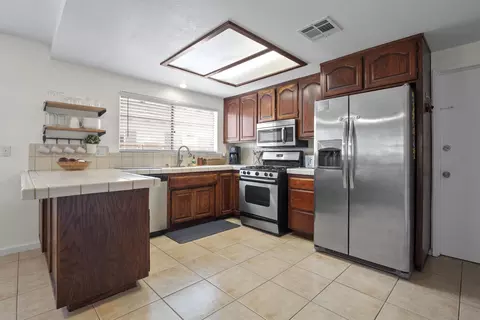 43846 Cedar Ave, Lancaster, CA 93534 photo 9