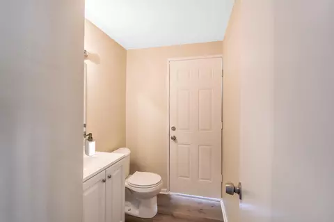 44645 11th St, Lancaster, CA 93535 photo 8