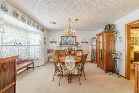 43020 Ed Halley Pl, Lancaster, CA 93536 photo 6