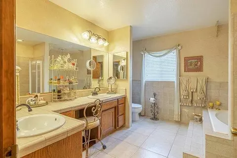 43020 Ed Halley Pl, Lancaster, CA 93536 photo 45