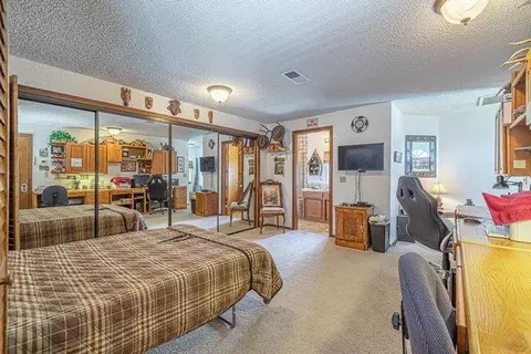 43020 Ed Halley Pl, Lancaster, CA 93536 photo 32