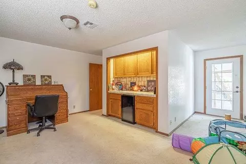 43020 Ed Halley Pl, Lancaster, CA 93536 photo 28