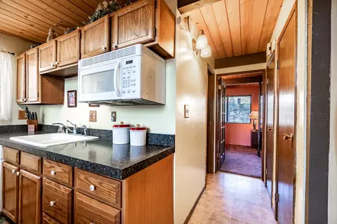 25981 Jacaranda Dr, Tehachapi, CA 93561 photo 10