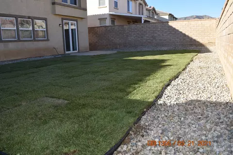37469 Ruby Red Ln, Palmdale, CA 93551 photo 2