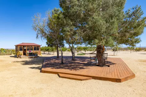 8848 49th St W, Mojave, CA 93501 photo 38