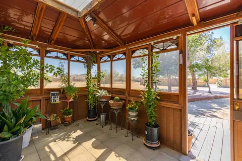 8848 49th St W, Mojave, CA 93501 photo 42