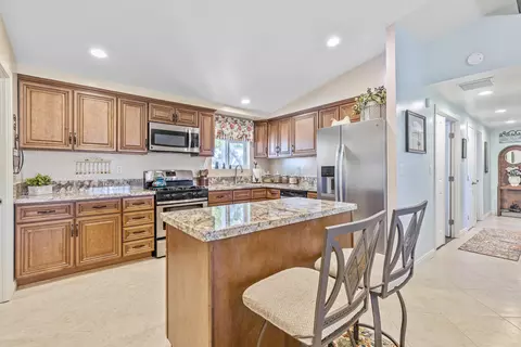 8848 49th St W, Mojave, CA 93501 photo 11