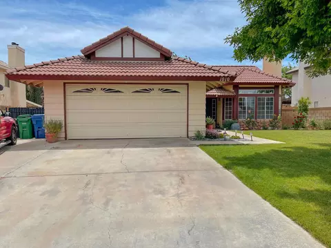 1010 Edie Way, Lancaster, CA 93535 photo 1