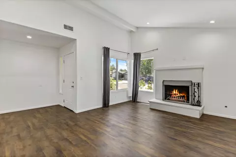44834 Hanstead Ave, Lancaster, CA 93535 photo 7