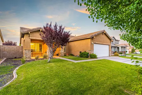 2017 Brennan Ct, Lancaster, CA 93536 photo 2