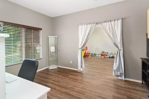 2017 Brennan Ct, Lancaster, CA 93536 photo 21
