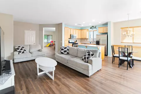 2017 Brennan Ct, Lancaster, CA 93536 photo 9