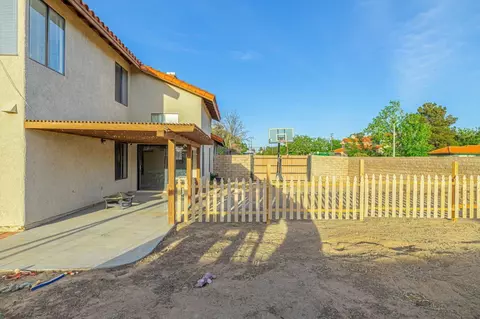 42701 Minstrel Dr, Quartz Hill, CA 93536 photo 46