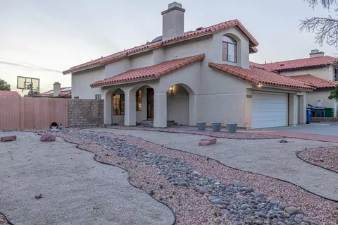 42701 Minstrel Dr, Quartz Hill, CA 93536 photo 47