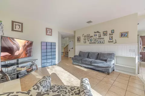 42701 Minstrel Dr, Quartz Hill, CA 93536 photo 28