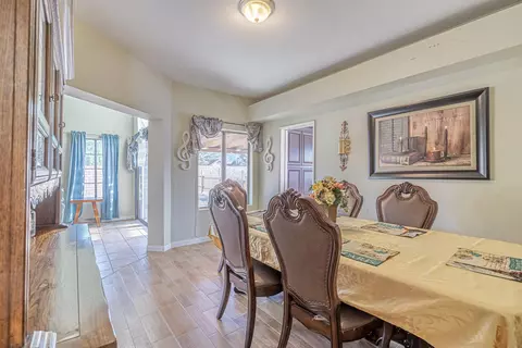 42701 Minstrel Dr, Quartz Hill, CA 93536 photo 6