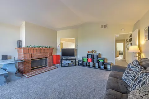 42701 Minstrel Dr, Quartz Hill, CA 93536 photo 45
