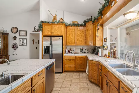 2585 Briar Glen Rd, Acton, CA 93510 photo 12