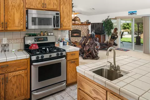 2585 Briar Glen Rd, Acton, CA 93510 photo 11