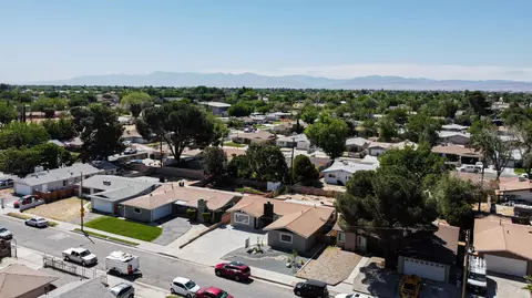 620 Ovington St E, Lancaster, CA 93535 photo 30