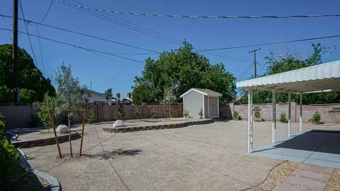 620 Ovington St E, Lancaster, CA 93535 photo 24