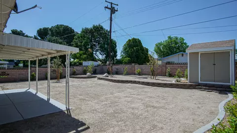 620 Ovington St E, Lancaster, CA 93535 photo 28