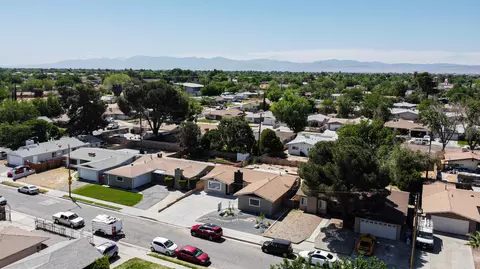 620 Ovington St E, Lancaster, CA 93535 photo 31