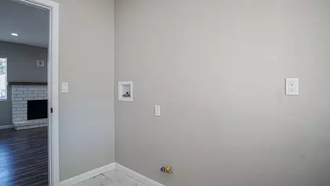 620 Ovington St E, Lancaster, CA 93535 photo 12