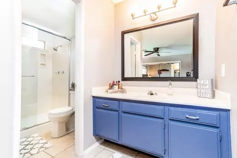 1054 Herzel Ave, Lancaster, CA 93535 photo 8