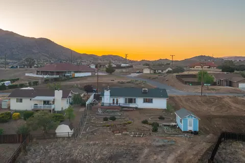 22812 Monroe Ln, Tehachapi, CA 93561 photo 29