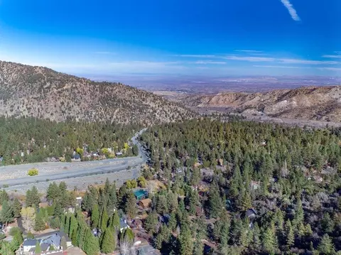 1748 Ash Rd, Wrightwood, CA 92397 photo 5