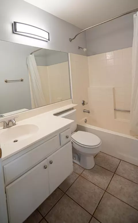 527 J-12 E, Lancaster, CA 93535 photo 15